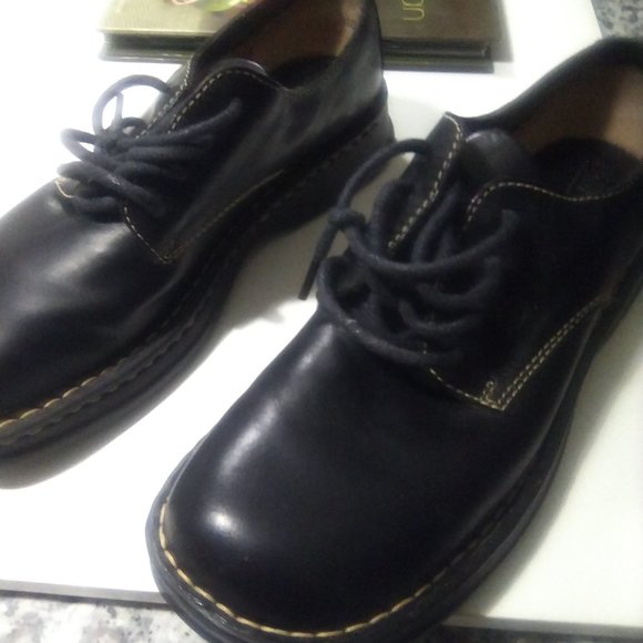 Born Black Shoes - Picture 2 of 14